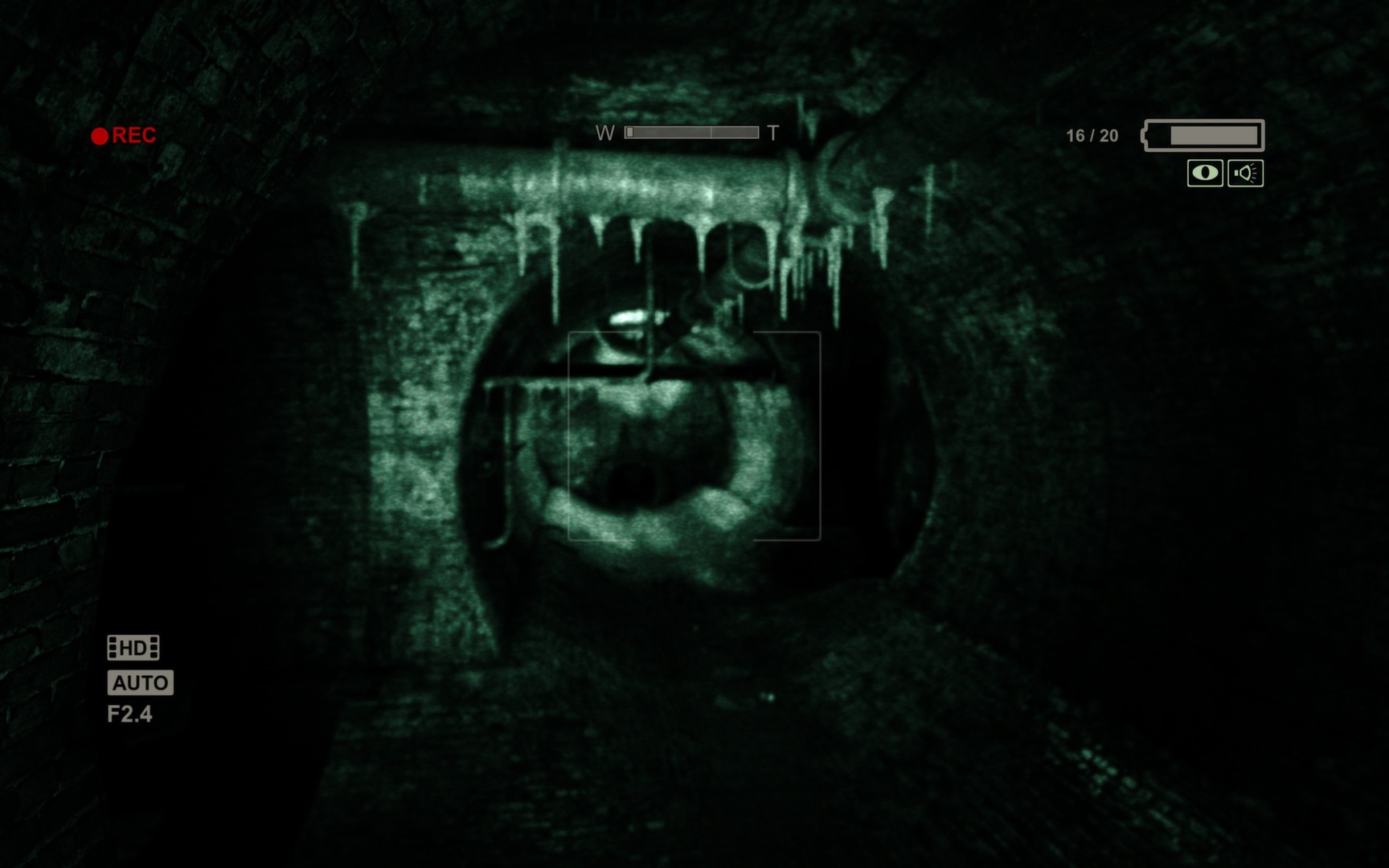 逃生1（Outlast）内置轩辕2.0简体中文多项修改器通关存档下载